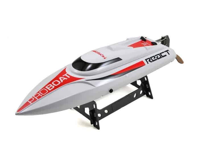 Pro Boat React RC Boat 17 Self-Righting Brushed Deep-V RTR (Includes Transmitter, Receiver, Battery and Charger), PRB08024